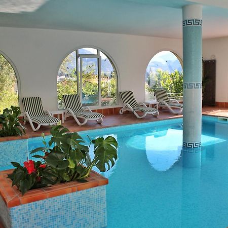 Aparthotel Englovacanze Riva del Garda Exterior foto