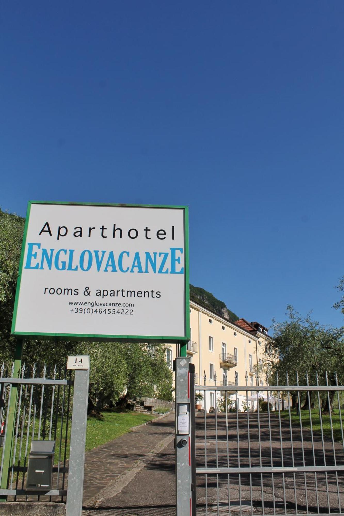 Aparthotel Englovacanze Riva del Garda Exterior foto